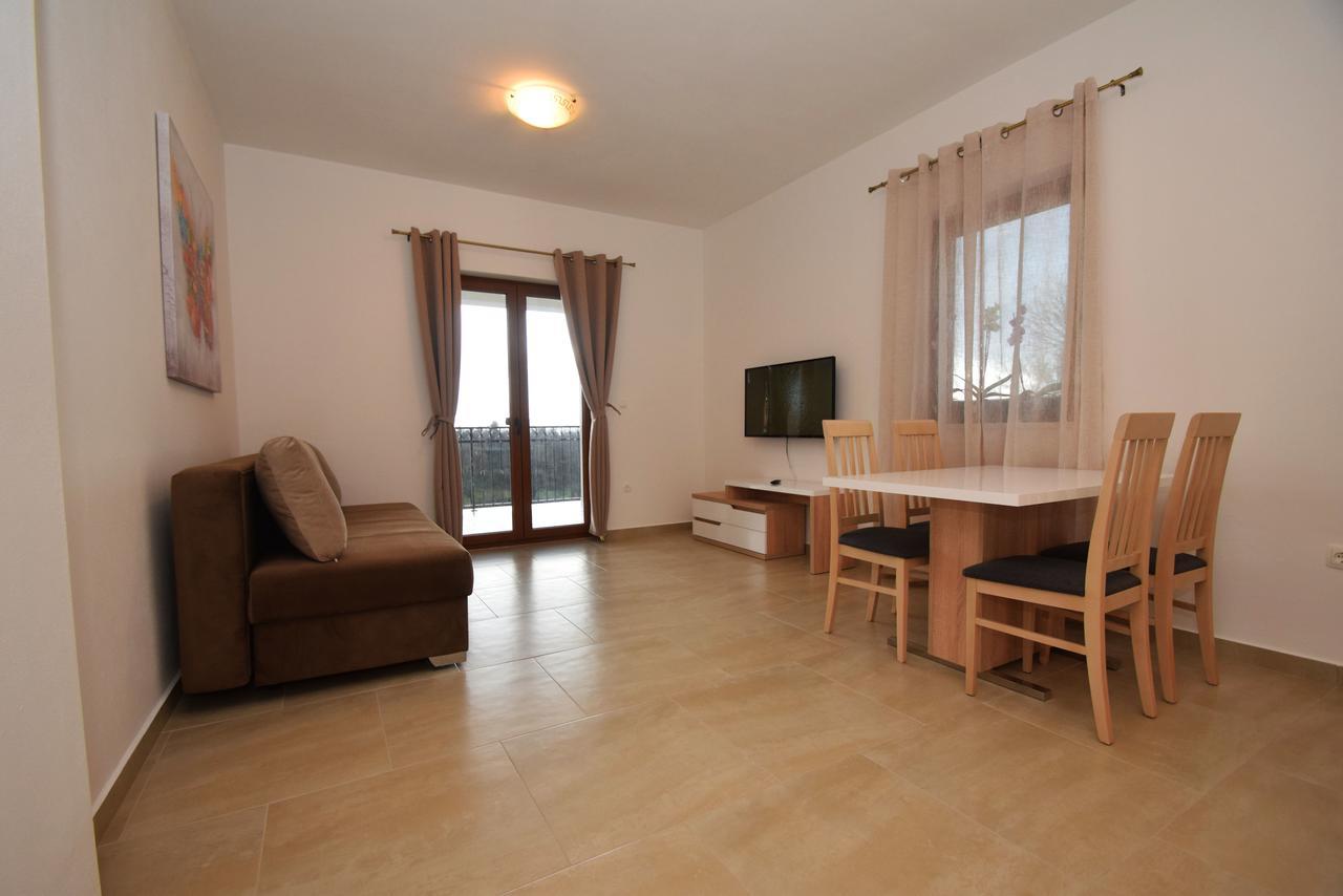 Apartments Paklenica Стариград-Пакленица Экстерьер фото