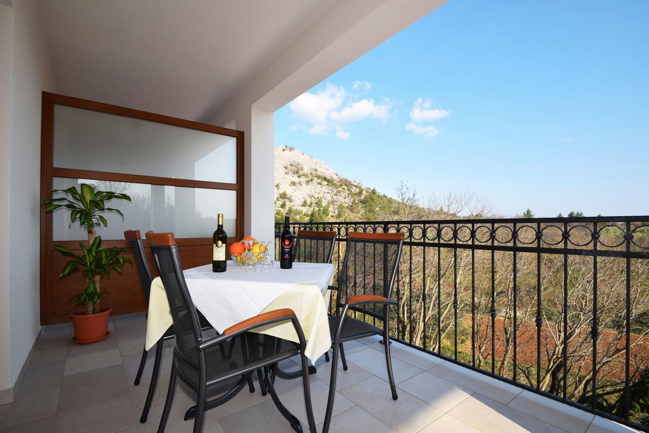 Apartments Paklenica Стариград-Пакленица Экстерьер фото