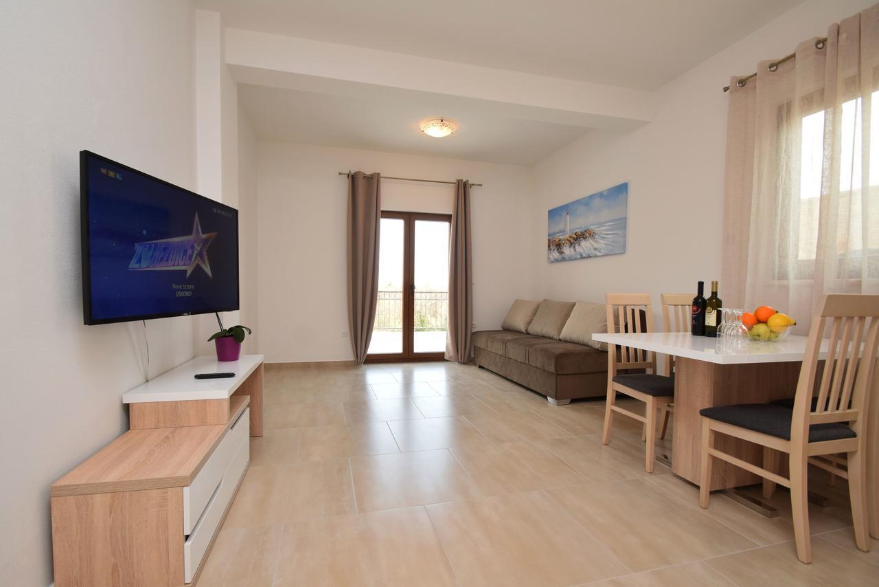 Apartments Paklenica Стариград-Пакленица Экстерьер фото