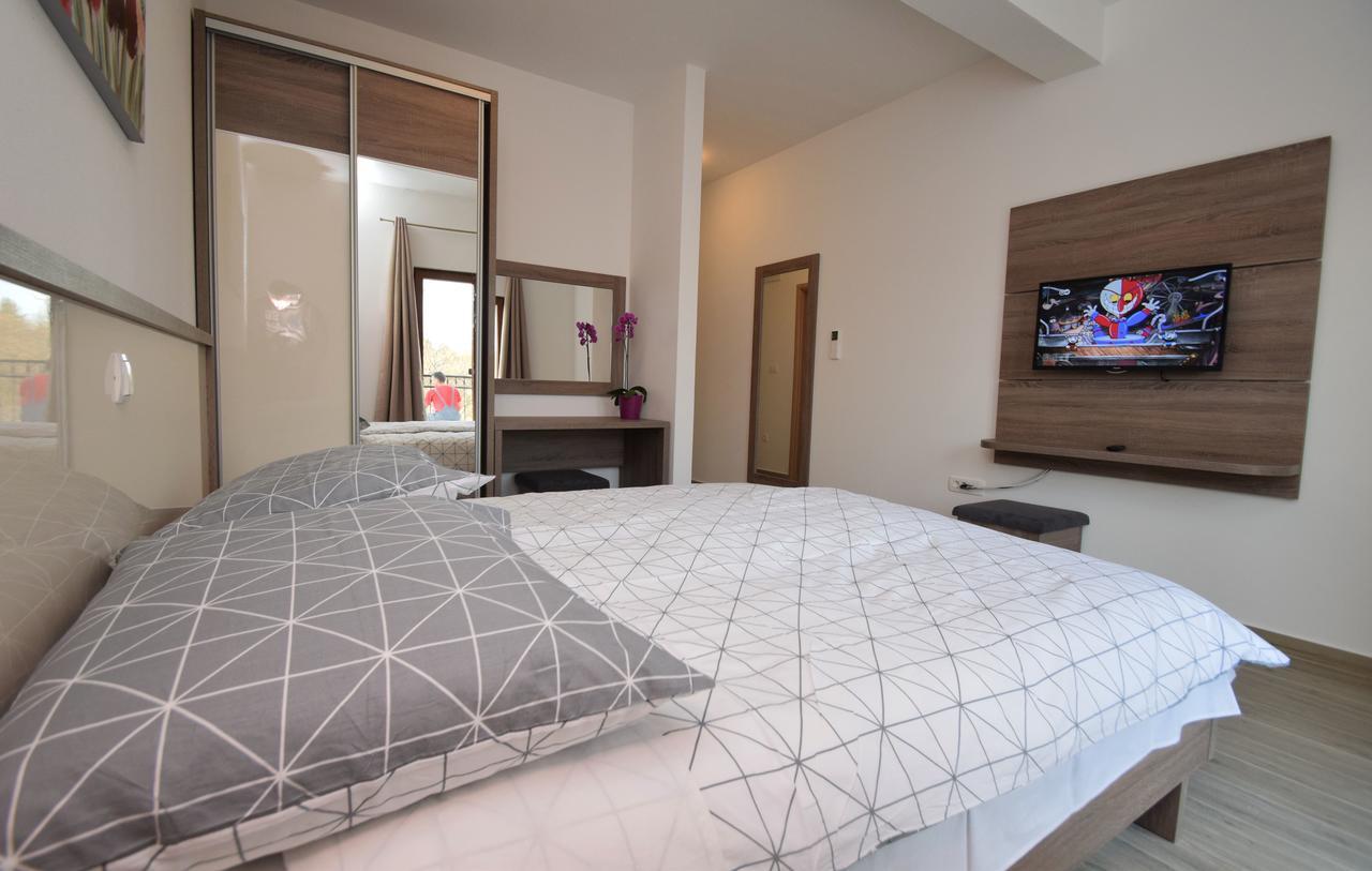 Apartments Paklenica Стариград-Пакленица Экстерьер фото